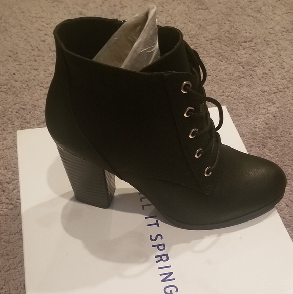 Winter/Fall boots - Picture 3 of 3